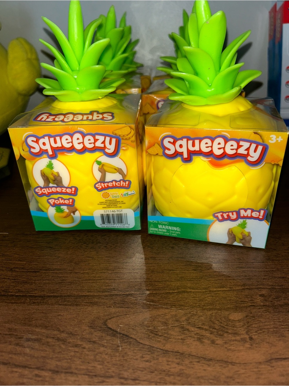 Squeeze Squeezy Pineapple Sensory Toy - Yellow & Green